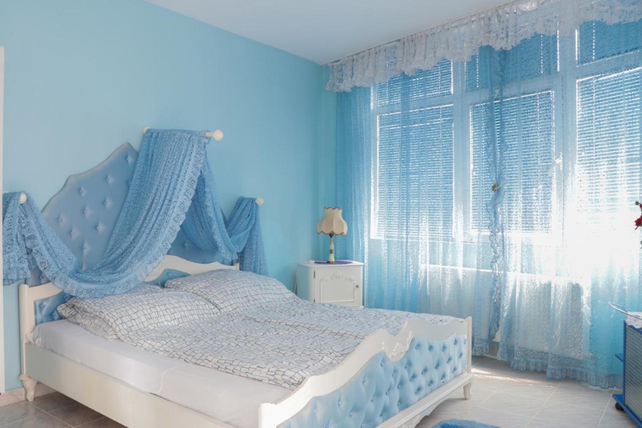 Villa Nora Албена Экстерьер фото
